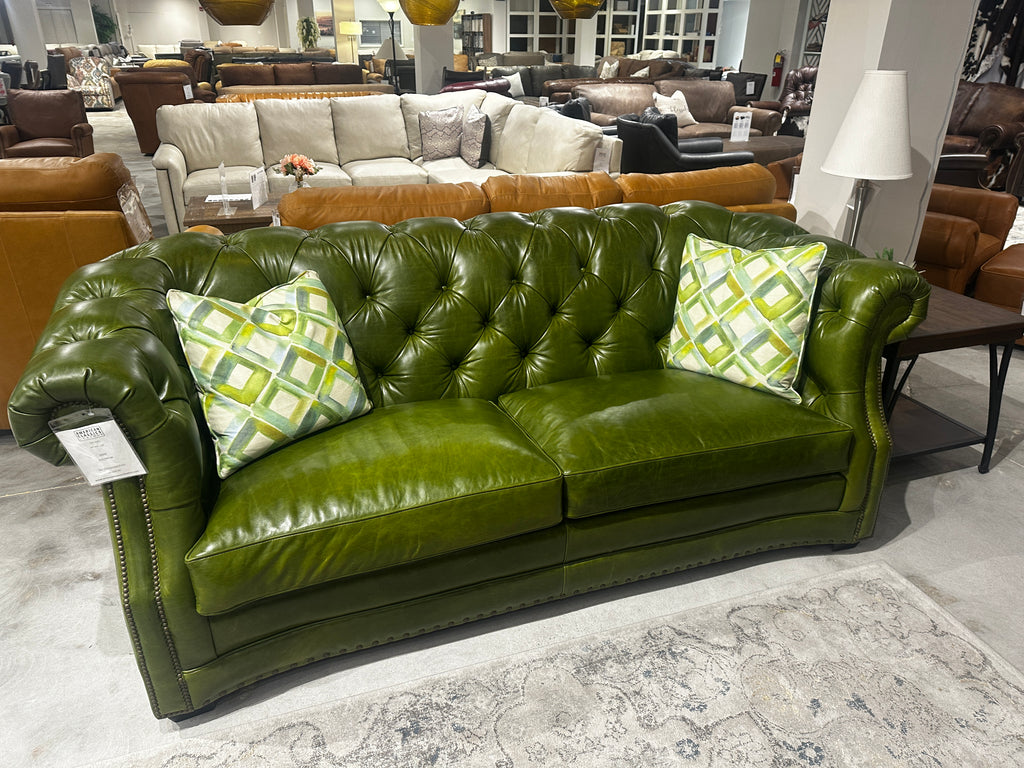 623 - Chesterfield Sofa - Factory Outlet