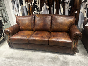 558 - Sofa - Factory Outlet