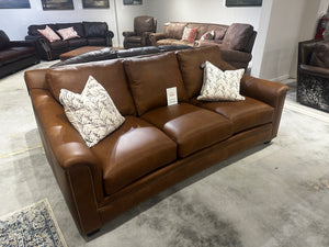 885 - Sofa - Factory Outlet
