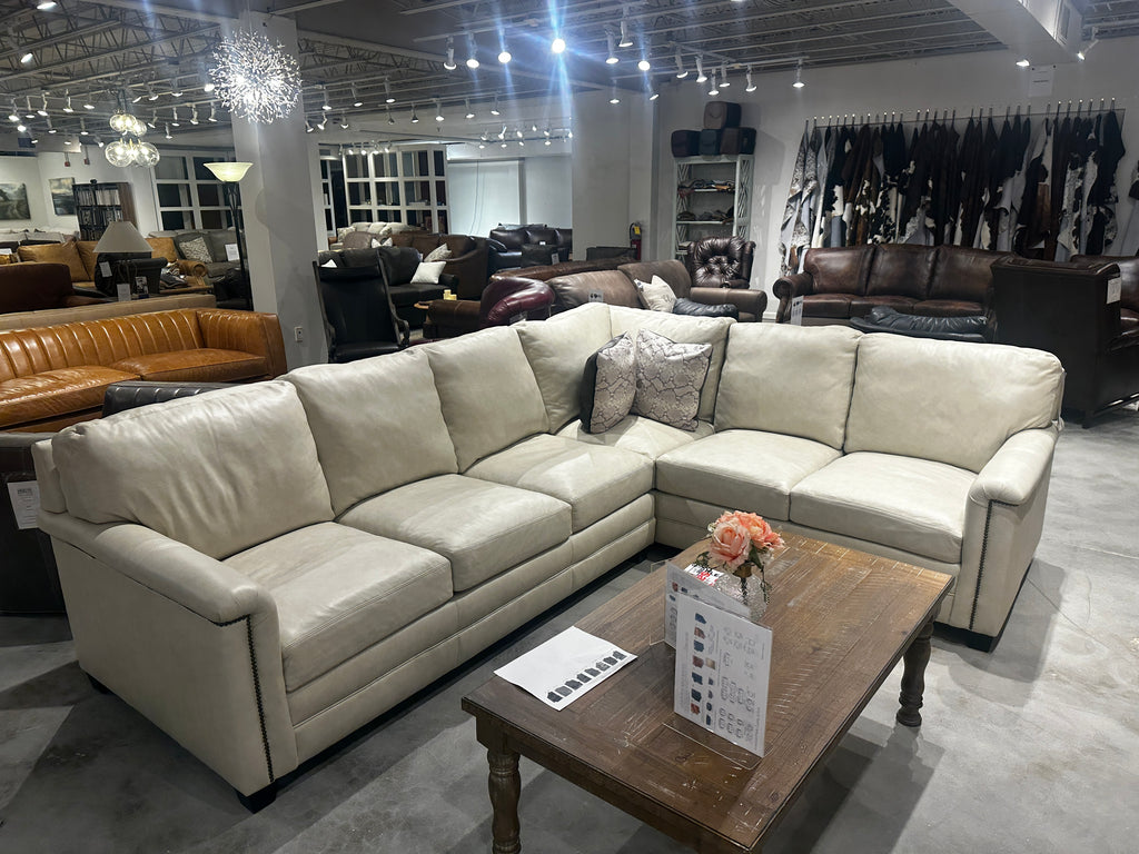 799 - Sectional - Factory Outlet