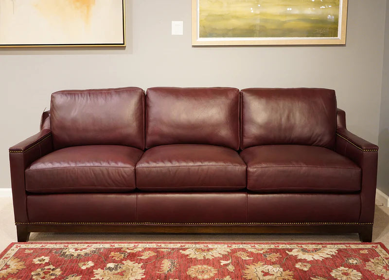 305 - Leather sofa - Factory Outlet