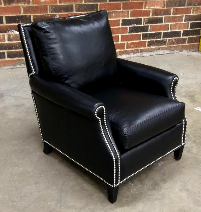 920-01 Reserve Leather Chair