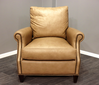 920-01 Reserve Leather Chair